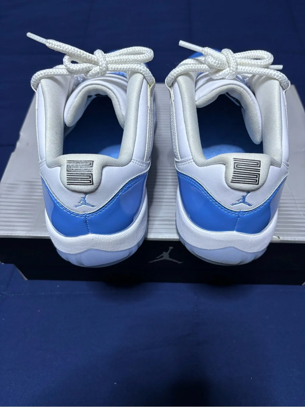 Jordan 11 Retro Low UNC 2026 Size 9